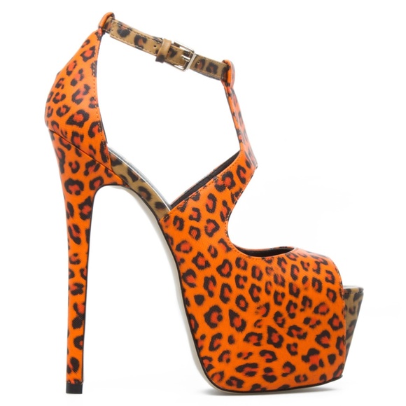 SCENE MARIELOS - Picture 3 of 6